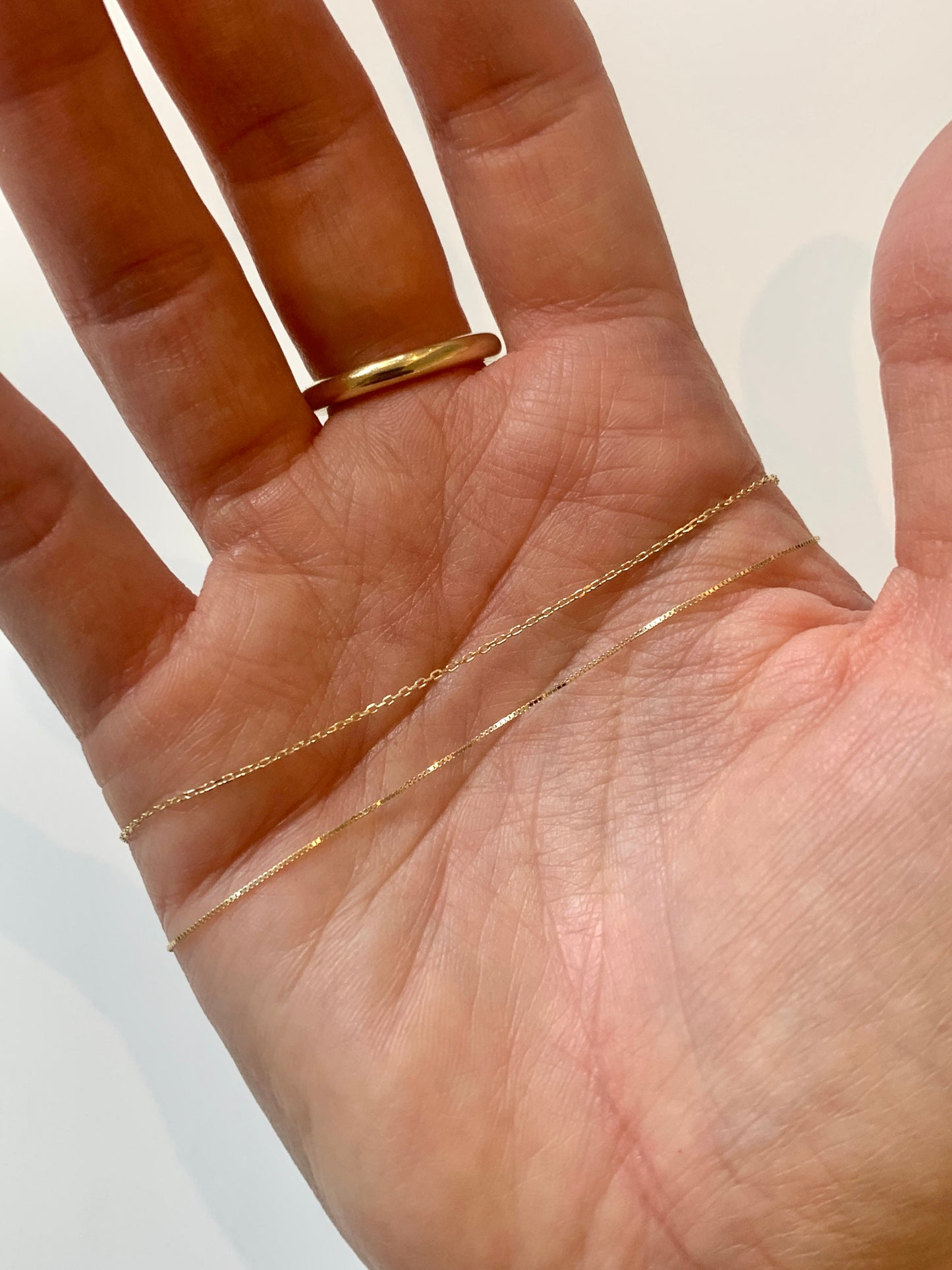 Delicate gold chains